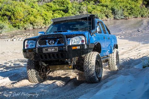 Nissan Navara D22, Modified.