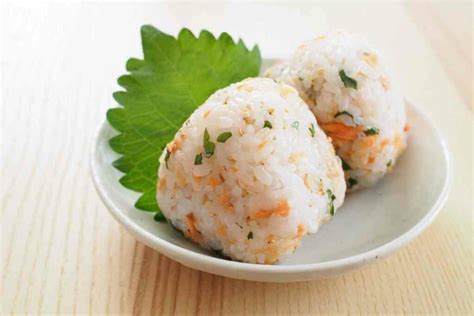 Amazingly Tasty Onigiri Fillings – YouGoJapan