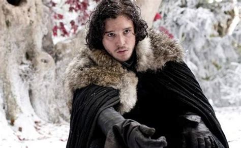 Jon Snow Costume | DIY Guides for Cosplay & Halloween