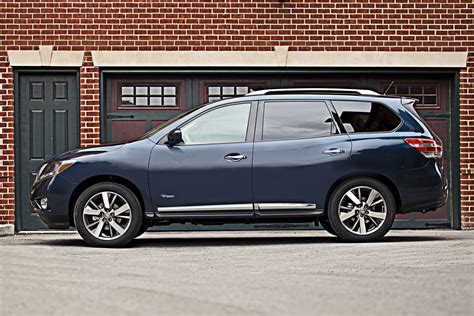 Nissan Pathfinder Hybrid No Longer Offered For 2016MY | Carscoops