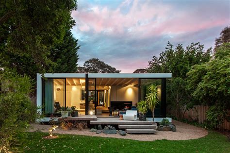 SJB Architects Design A Small House In A Small Town In Australia – Free ...