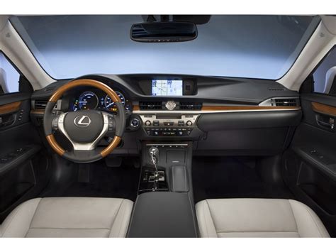 2018 Lexus ES Hybrid: 79 Interior Photos | U.S. News