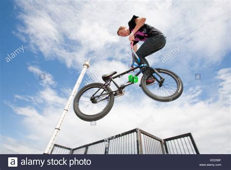 Bmx Stunts High Resolution Stock Photography and Images - Alamy