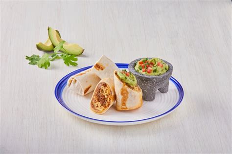 Burritos de Chilorio y Guacamole | Recetas Nestlé