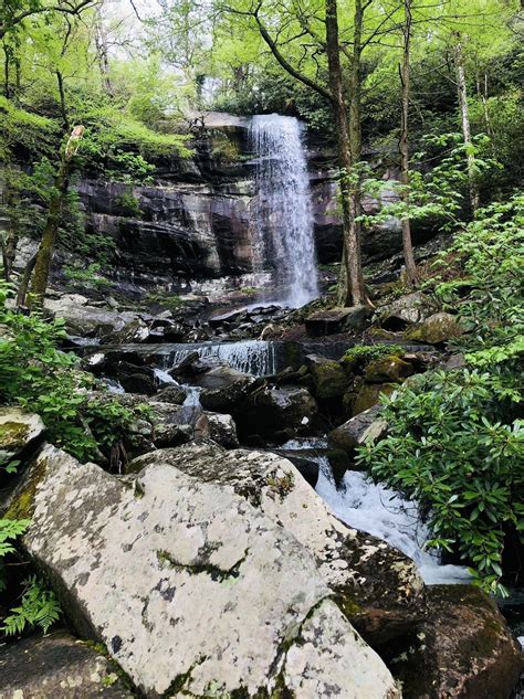 Rainbow Falls Trail - Trails Near Me