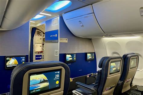 Putting United’s new interior to the test on the Boeing 737 MAX 8