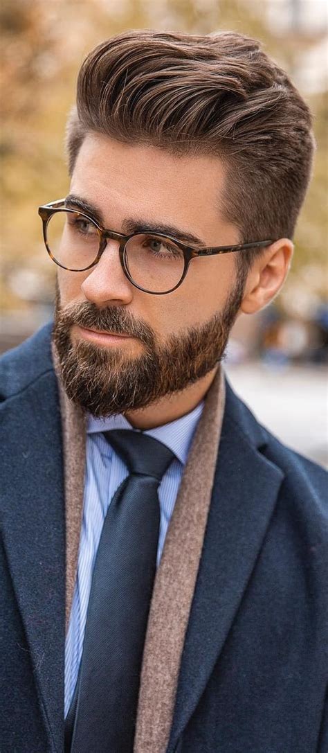 13 Medium Beard Styles For Men Of All Ages & face Shapes