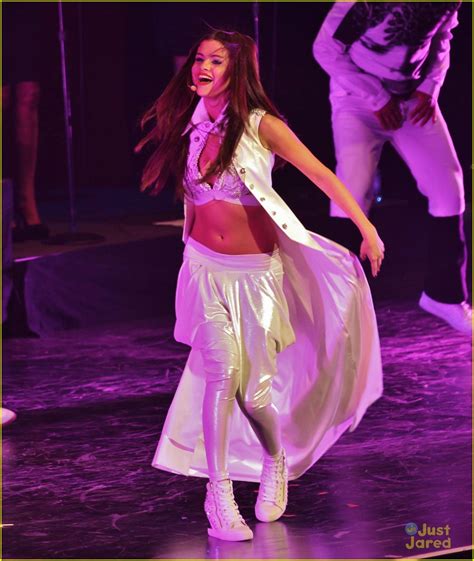 Selena Gomez: 'Stars Dance' Tour Kick-Off Pics! | Photo 588041 - Photo ...