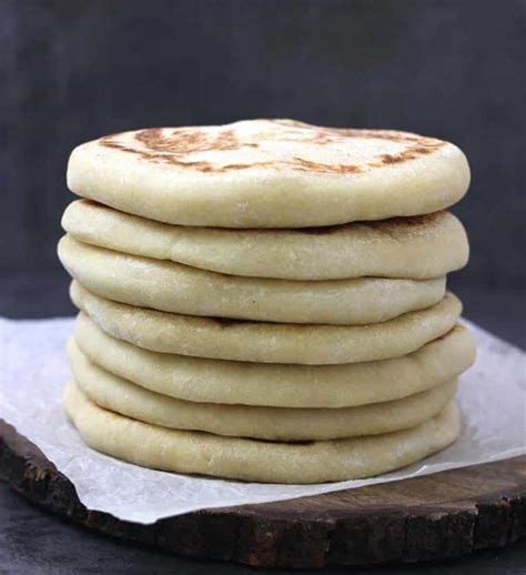 CORN FLOUR BREAD - Cook with Kushi