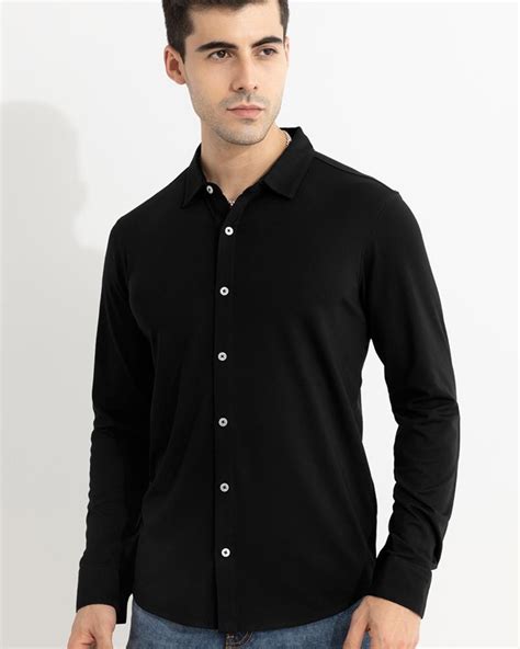 Buy Men's Black Slim Fit Shirt Online at Bewakoof