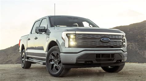 2023 F-150 Lightning Ford Photos and Videos - MotorTrend