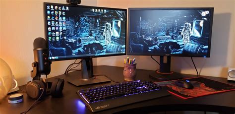 How to set up dual monitors | PC Gamer