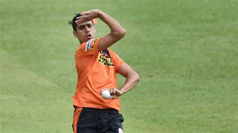 IPL 2017: Big blow for SunRisers Hyderabad as Ashish Nehra ruled out ...