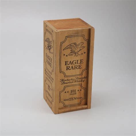 Wooden Eagle Rare Bourbon Whiskey Box | EBTH