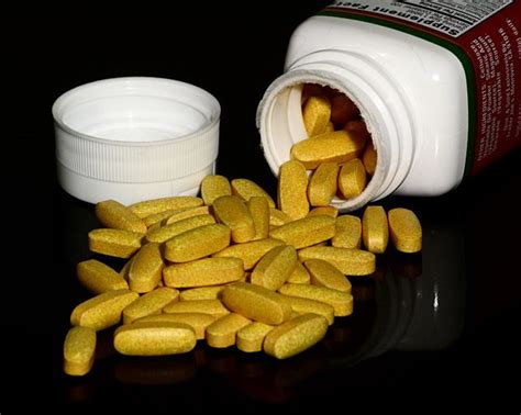 Multivitamins Could Help Slow Memory Loss, New Research Claims ...