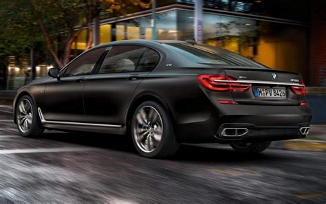 Check out BMW 7 Series M760Li xDrive features