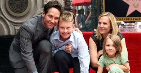 Paul Rudd With His Family on the Hollywood Walk of Fame | POPSUGAR ...