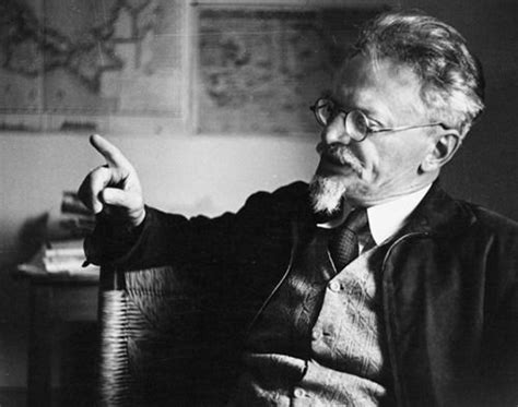 Trotsky knew true Marxism | Léon trotsky, Historical photos, Famous ...