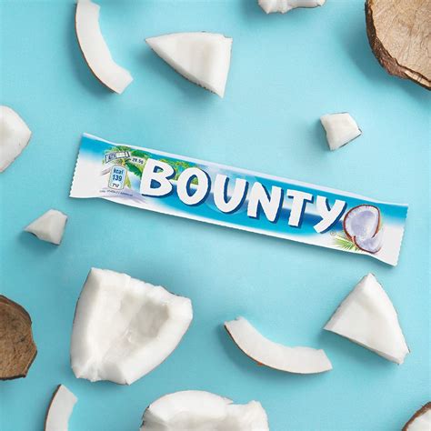 Bounty Coconut Milk Chocolate Duo Bar, 57 gm