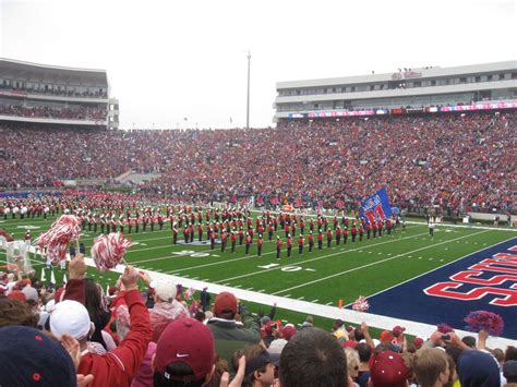 Ole Miss Rebels Football: Travel Guide for Oxford