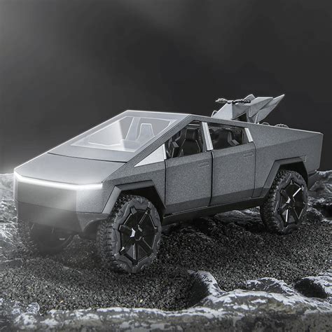 1:24 Scale Tesla Cybertruck Toy with Cyberquad - TesFavs