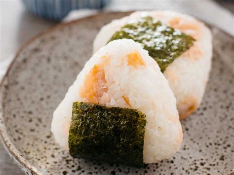 14+ Popular Japanese Onigiri and Onigiri Fillings - Chopstick Chronicles