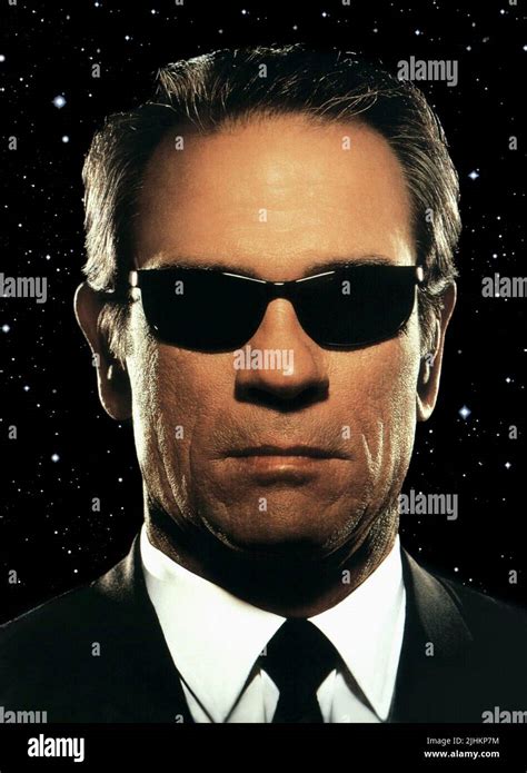 TOMMY LEE JONES, MEN IN BLACK, 1997 Stock Photo - Alamy