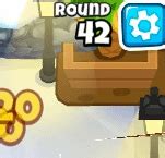 very normal banana farm placement : r/btd6