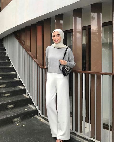 Ootd Hijab Interview Kerja / Pin oleh 🔮 di OOTD di 2020 | Model pakaian ...