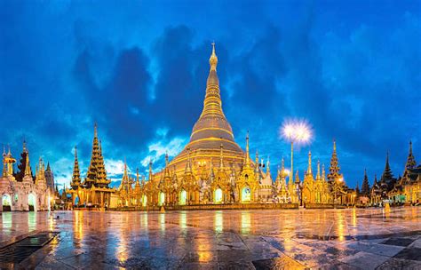 1,200+ Shwedagon Pagoda At Night Stock Photos, Pictures & Royalty-Free ...