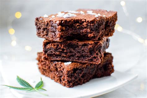 The Best Fudgy Chocolate Cannabis Brownies » Emily Kyle Nutrition