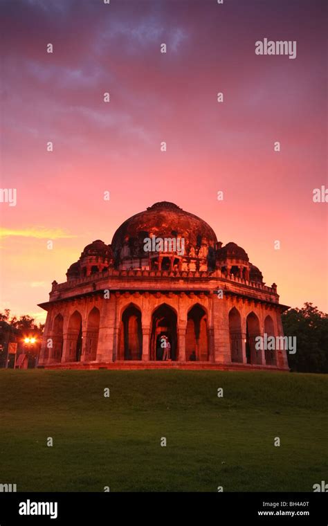 India Lodi Gardens Muhammad Shah Tomb New Delhi Stock Photo - Alamy