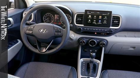 Hyundai Venue Interior / Hyundai Venue 2020 Interior And Smart Features ...