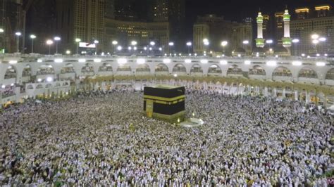 Kaaba night Stock Video Footage - 4K and HD Video Clips | Shutterstock