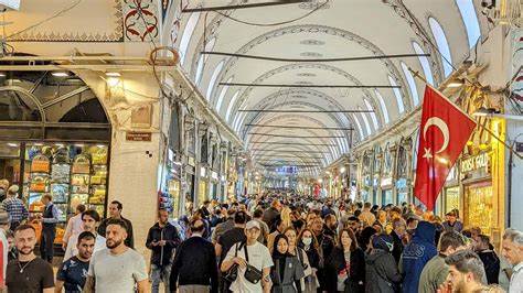 Grand Bazaar in Istanbul: A Shopper's Paradise - Travel Dudes