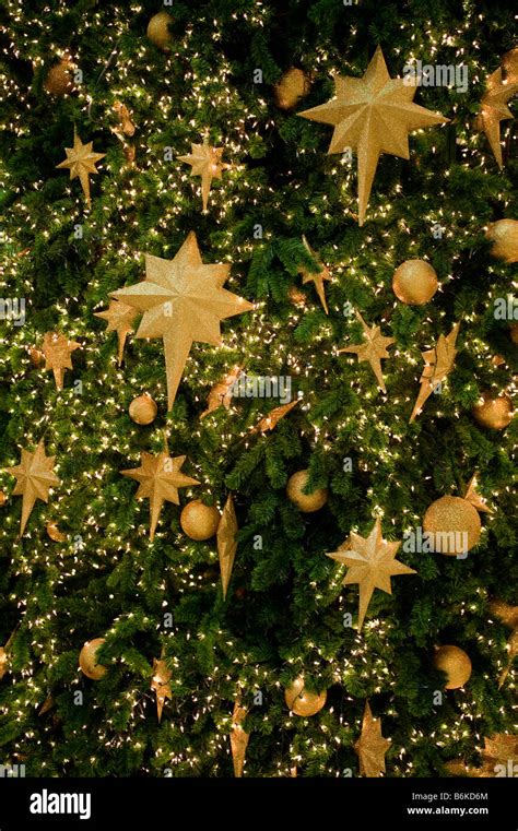 Christmas Tree decorations Stock Photo - Alamy