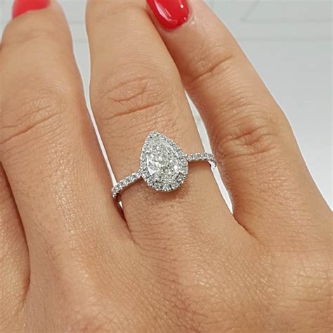 2 Carat Pear Shaped Diamond - Engagement Rings