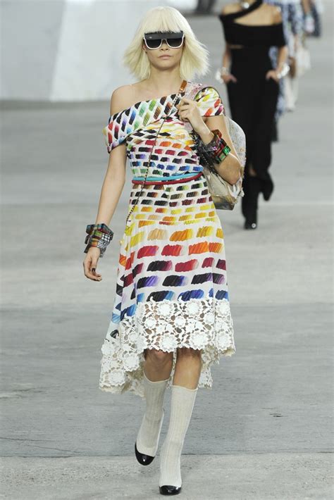 Chanel Spring 2014 Fashion Show