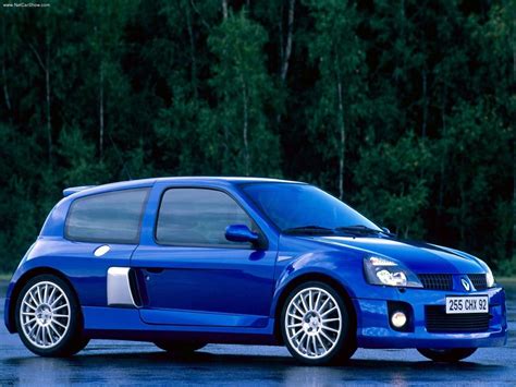 Renault Clio V6 Renault Sport (2003) - picture 7 of 32