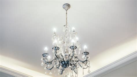 Types of ceiling lights