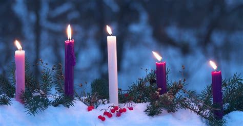 The Meaning of Advent Candle Colors Explained