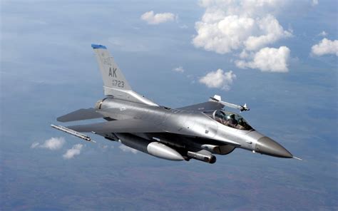 Авиация: F-16 (45 фото) Описание и характеристика. Фотографии f-16