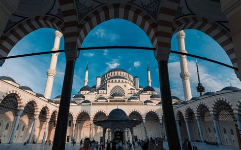 Las 10 Mejores Mezquitas de Estambul - MissCircunstancias