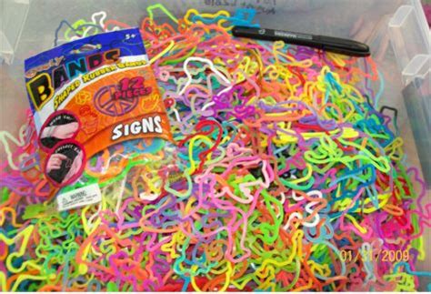 Silly Bandz & Animal Bracelets Blog: Silly Bandz Collections