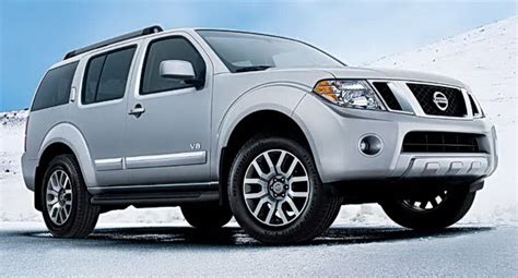 Nissan Pathfinder V8 Photo Gallery #10/11