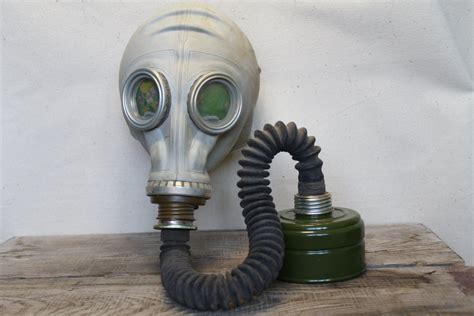 Military Vintage Soviet Army Gas Mask Gothik USSR punk