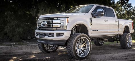 Lifted ford f250 Platnium white