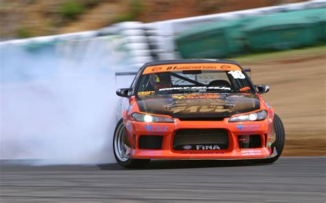 Drift Car Wallpaper - WallpaperSafari