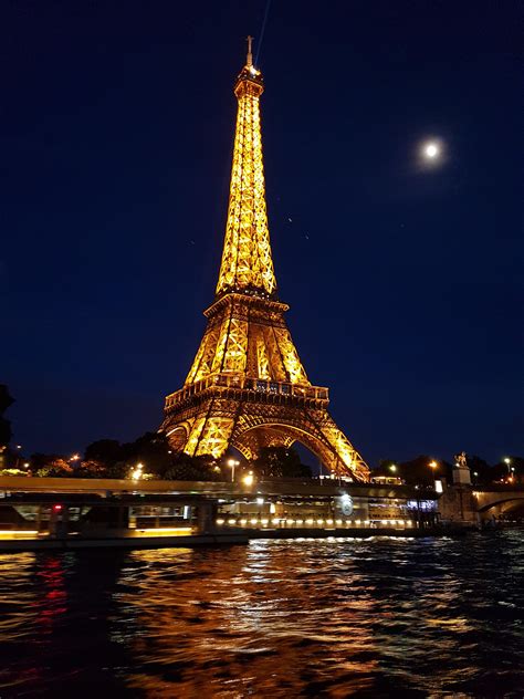 Eiffel Tower Photography Eiffel tower - Dark Images