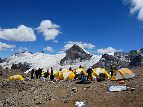 Aconcagua Climbing Guide Tours 2023/2024 - Mountain Guides